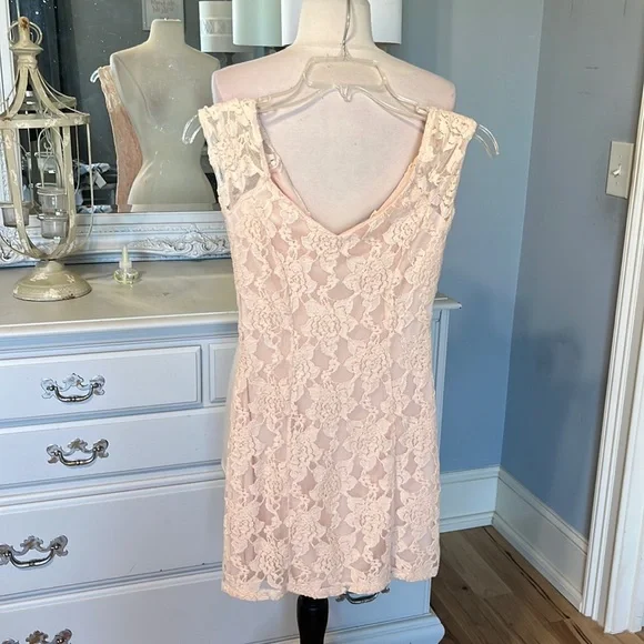 cope | Dresses | Peach Lace Mini Dress Form Fitting Womens Xs Cope |  Poshmark